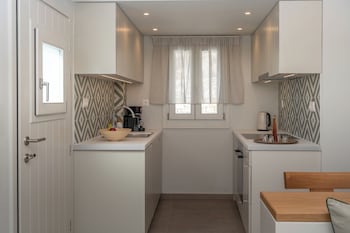 castello amorgos suites