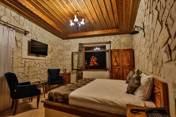 caveadocia stoneandcave house