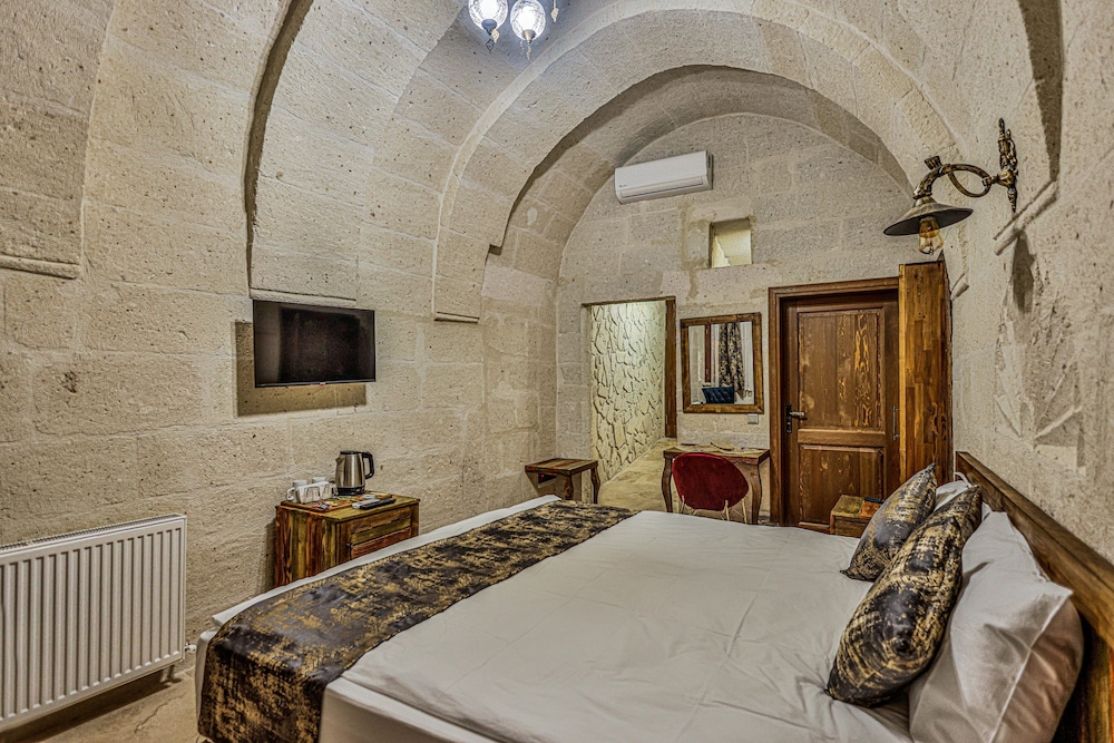 caveadocia stoneandcave house