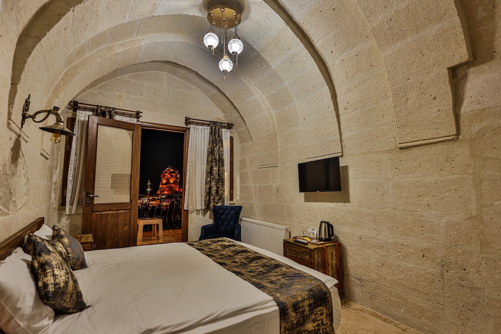 caveadocia stoneandcave house