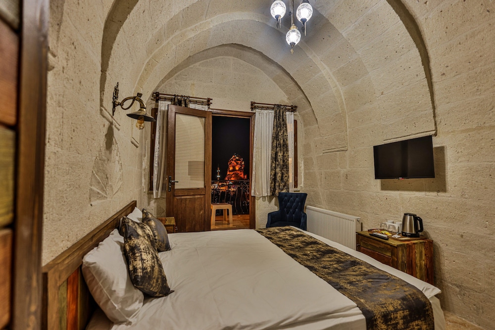 caveadocia stoneandcave house