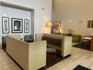 holiday inn express hotel and suites panama city tyndall by ihg