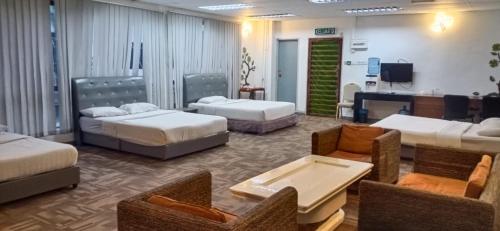 golden leaf boutique hotel