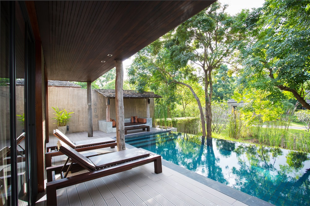 muthi maya forest pool villa resort