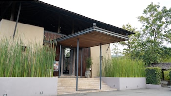muthi maya forest pool villa resort