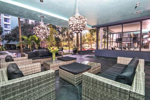 avalon hotel downtown st petersburg