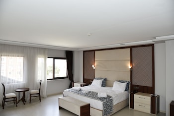 cevaher suit otel