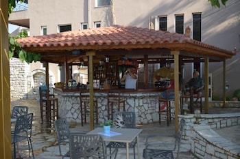 Kaiafas Lake Hotel,Kaiafas>>Ancient Olympia,2 star