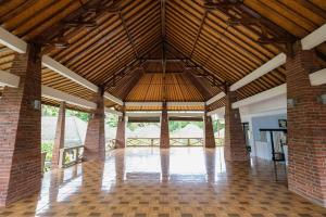 poinciana resort bali