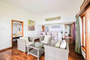 poinciana resort bali