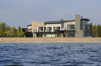 oyster box guesthouse
