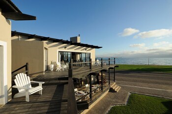 oyster box guesthouse