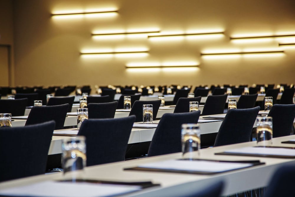 steigenberger airport hotel berlin