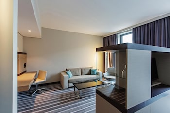 steigenberger airport hotel berlin