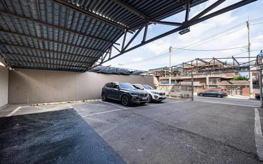 changwon palyongdong hotel leo