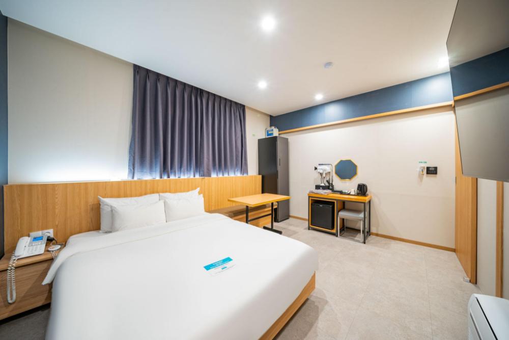 changwon palyongdong hotel leo