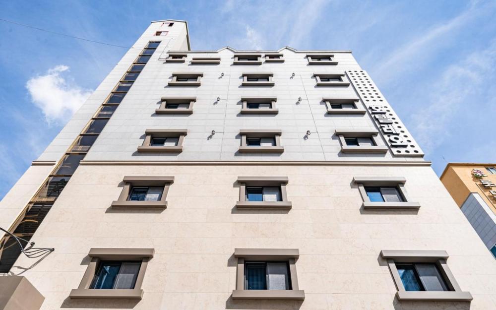 changwon palyongdong hotel leo