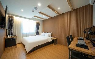 changwon sangnam dong hotel t t