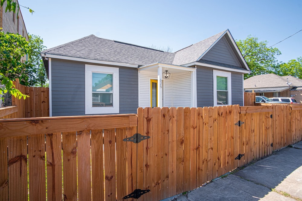 charming 4br 2ba only 5 mins downtown and riverwalk