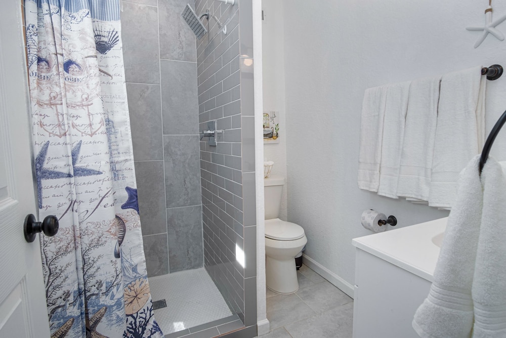 charming 4br 2ba only 5 mins downtown and riverwalk