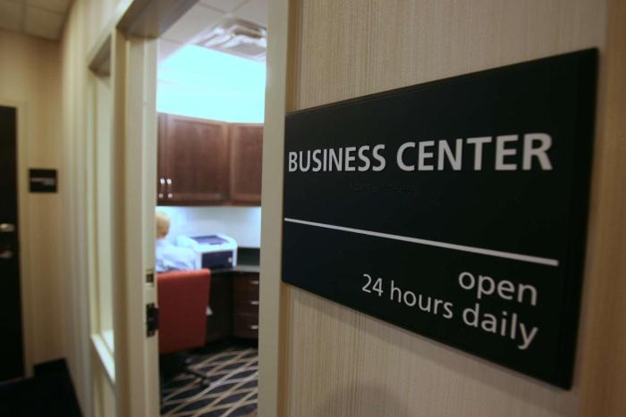 hampton inn and suites by hilton red deer