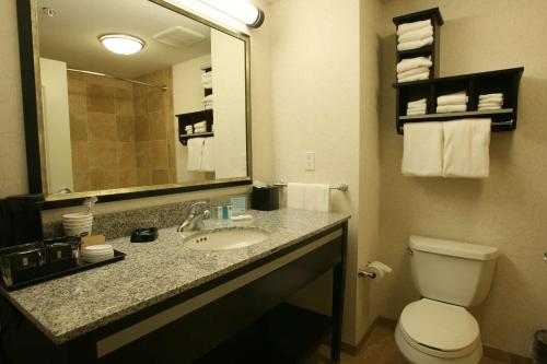 hampton inn and suites by hilton red deer