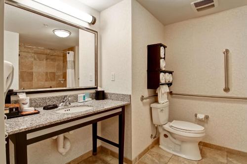 hampton inn and suites by hilton red deer