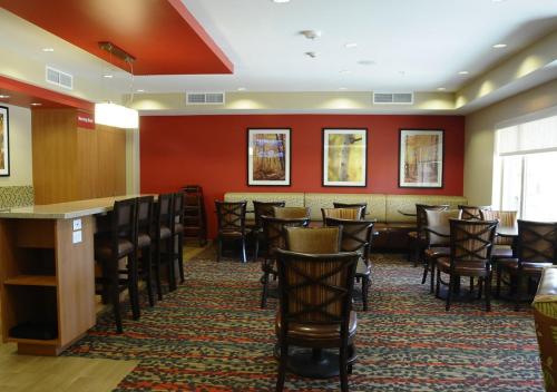 towneplace suites redding