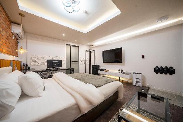 cheongdo hotel x