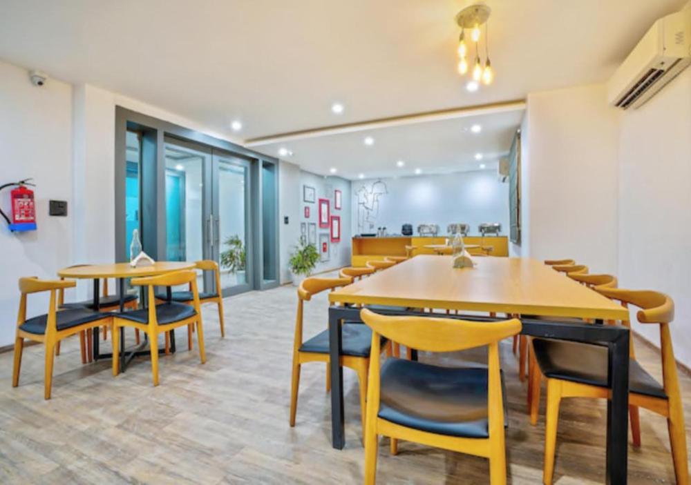 chhavi premium hotels