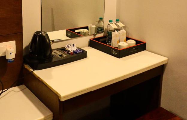 chhavi premium hotels