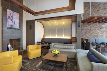 hyatt place reno tahoe airport