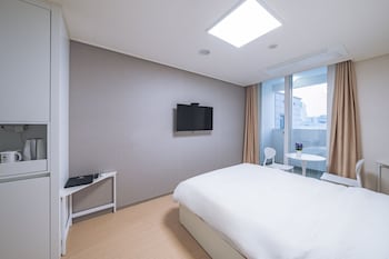 chuncheon bella residence hotel