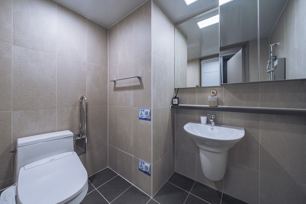 chuncheon bella residence hotel