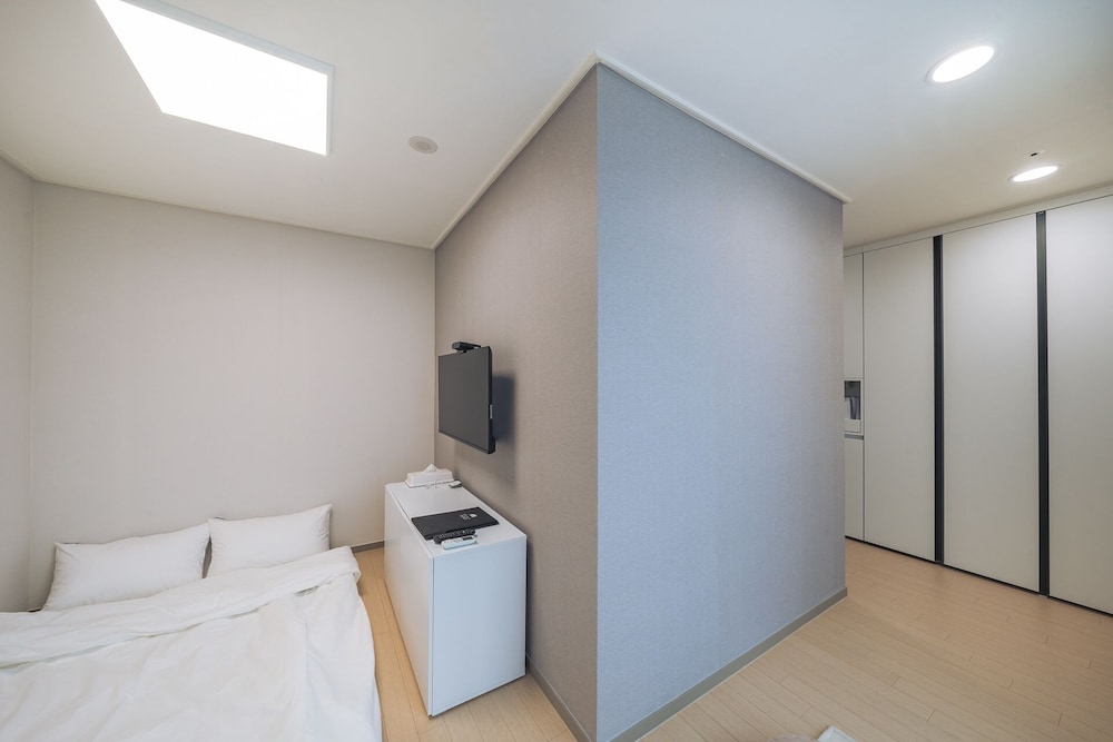 chuncheon bella residence hotel
