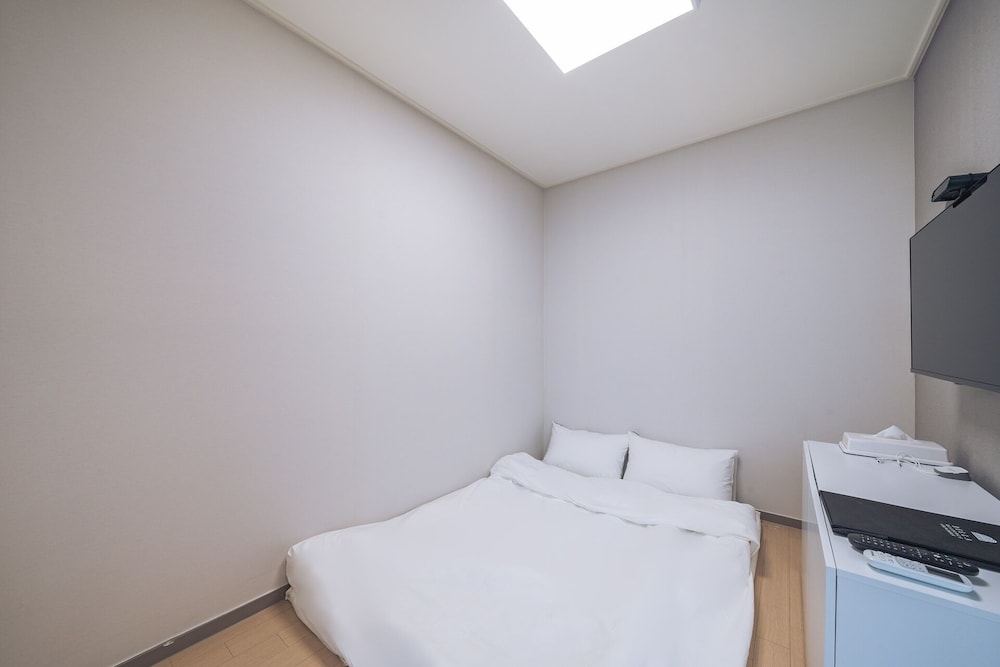 chuncheon bella residence hotel