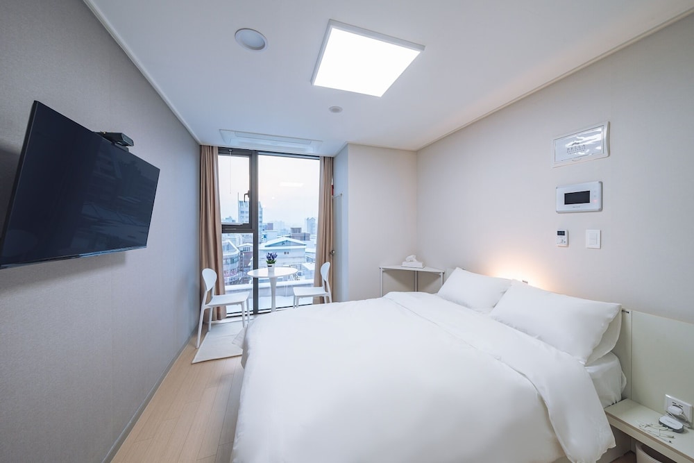 chuncheon bella residence hotel