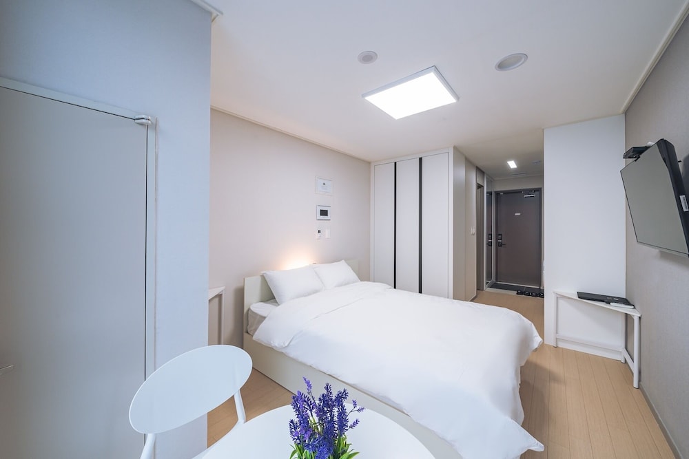 chuncheon bella residence hotel