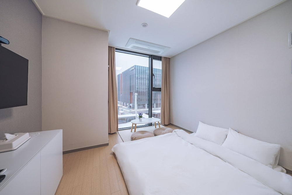 chuncheon bella residence hotel