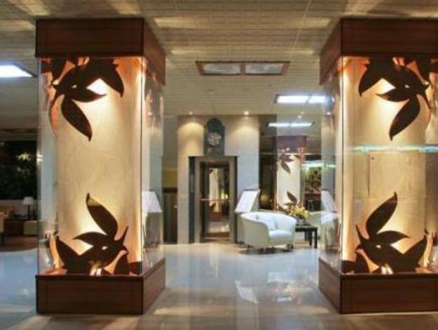 lydia hotel