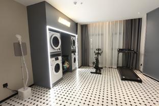city comfort hotel luocheng chengzhong building