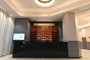 city comfort hotel luocheng chengzhong building