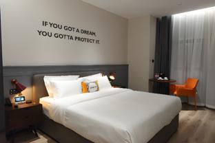 city comfort hotel luocheng chengzhong building