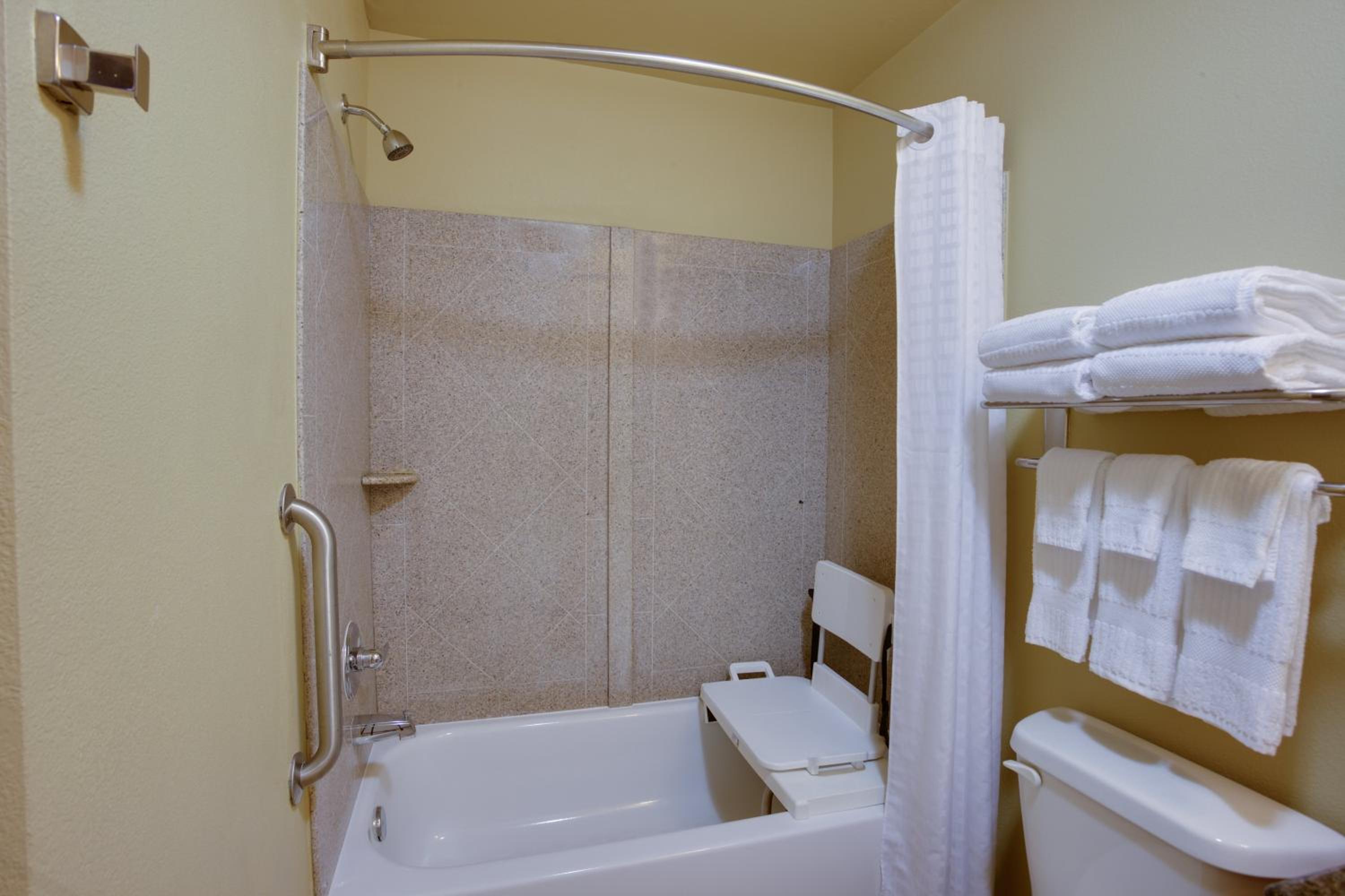 candlewood suites richmond airport by ihg