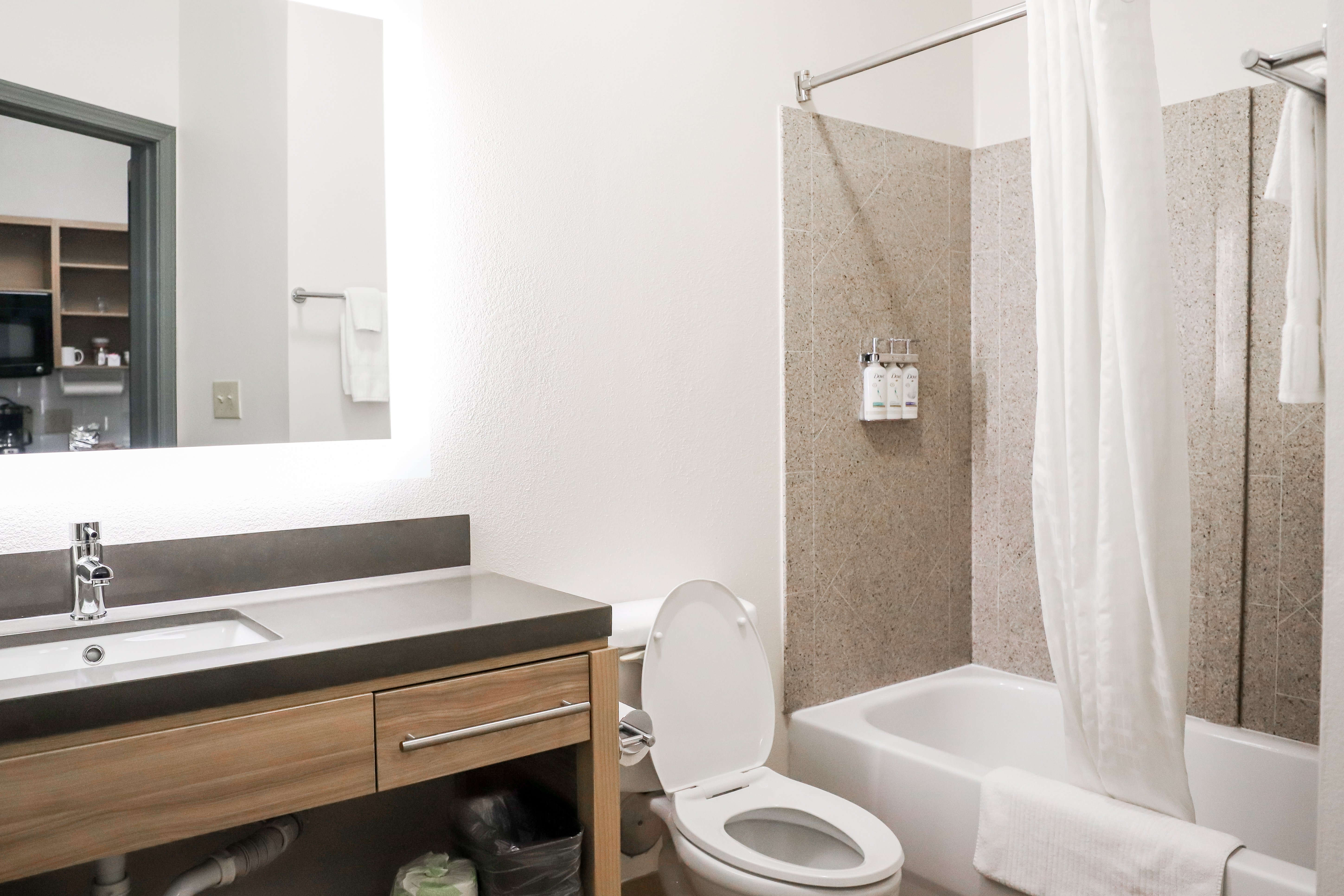 candlewood suites richmond airport by ihg
