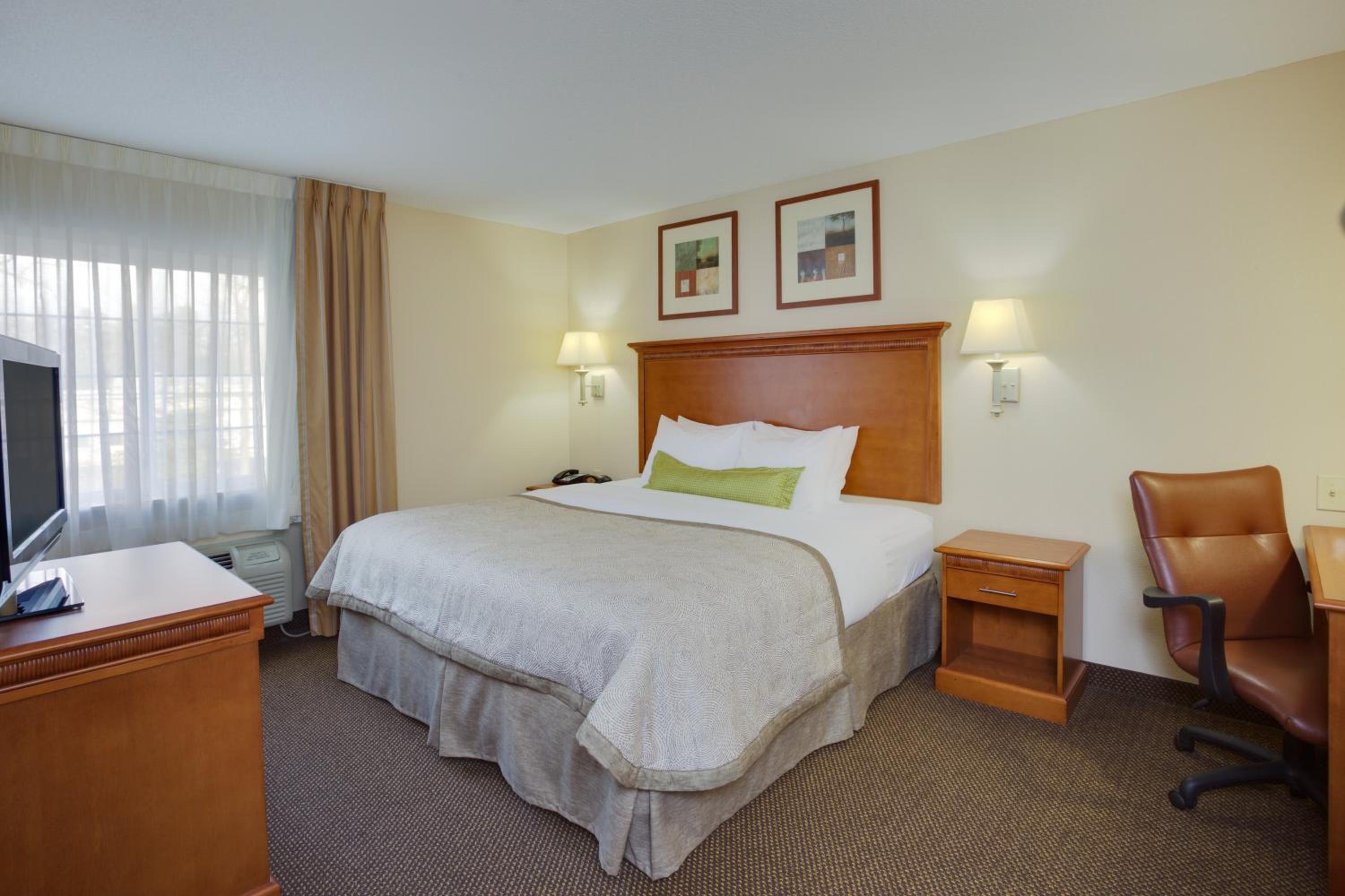 candlewood suites richmond airport by ihg