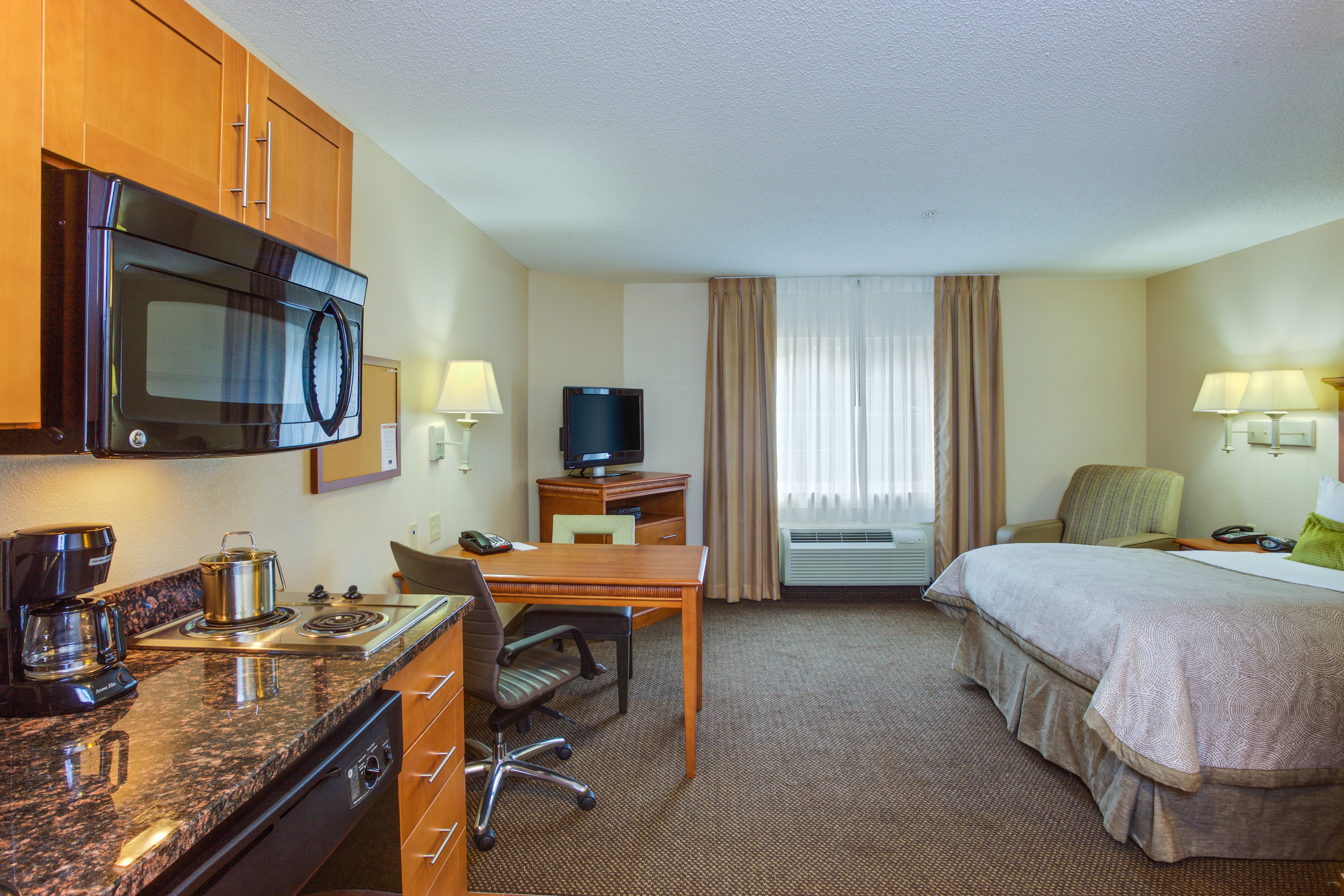 candlewood suites richmond airport by ihg