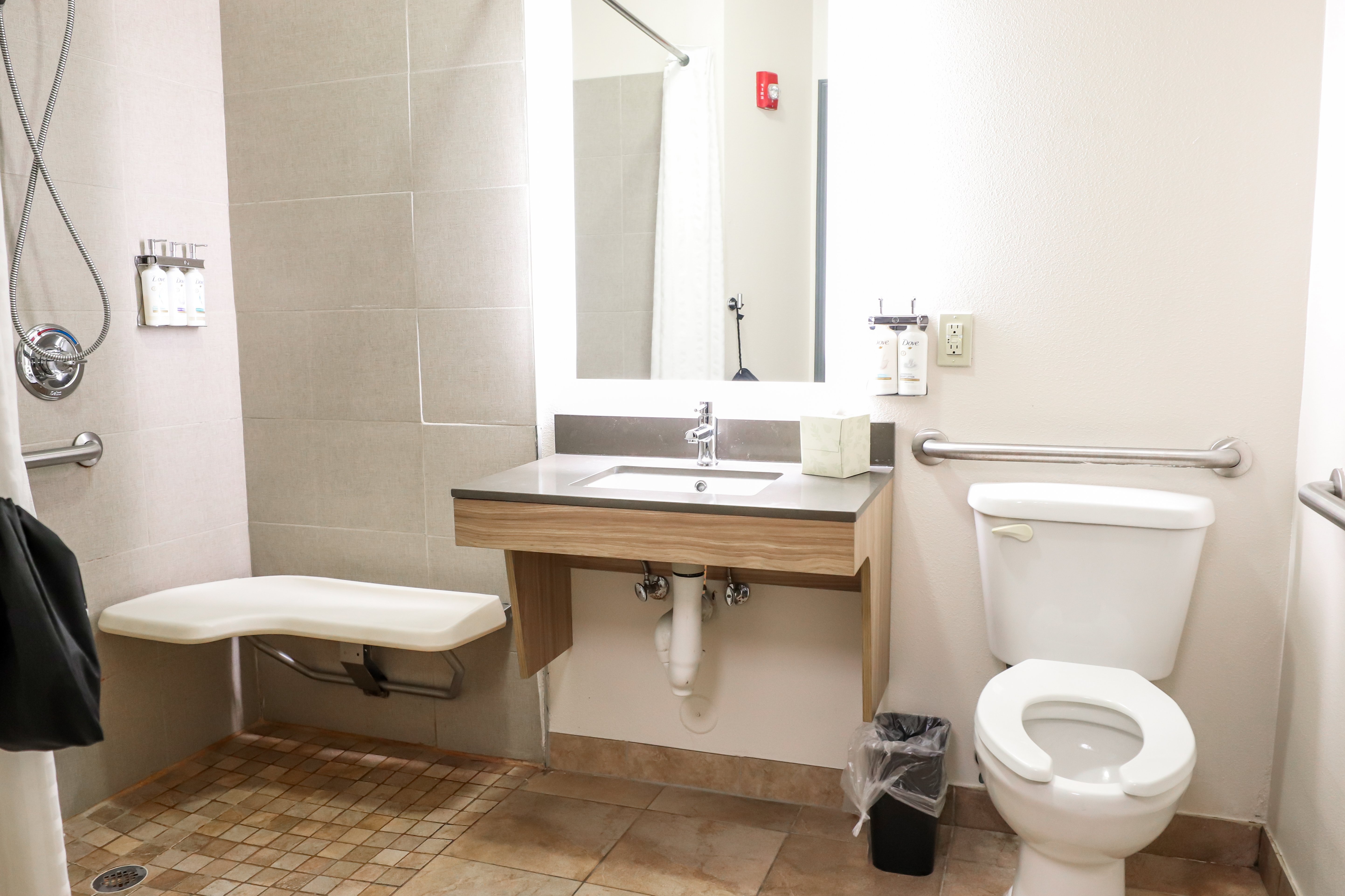 candlewood suites richmond airport by ihg