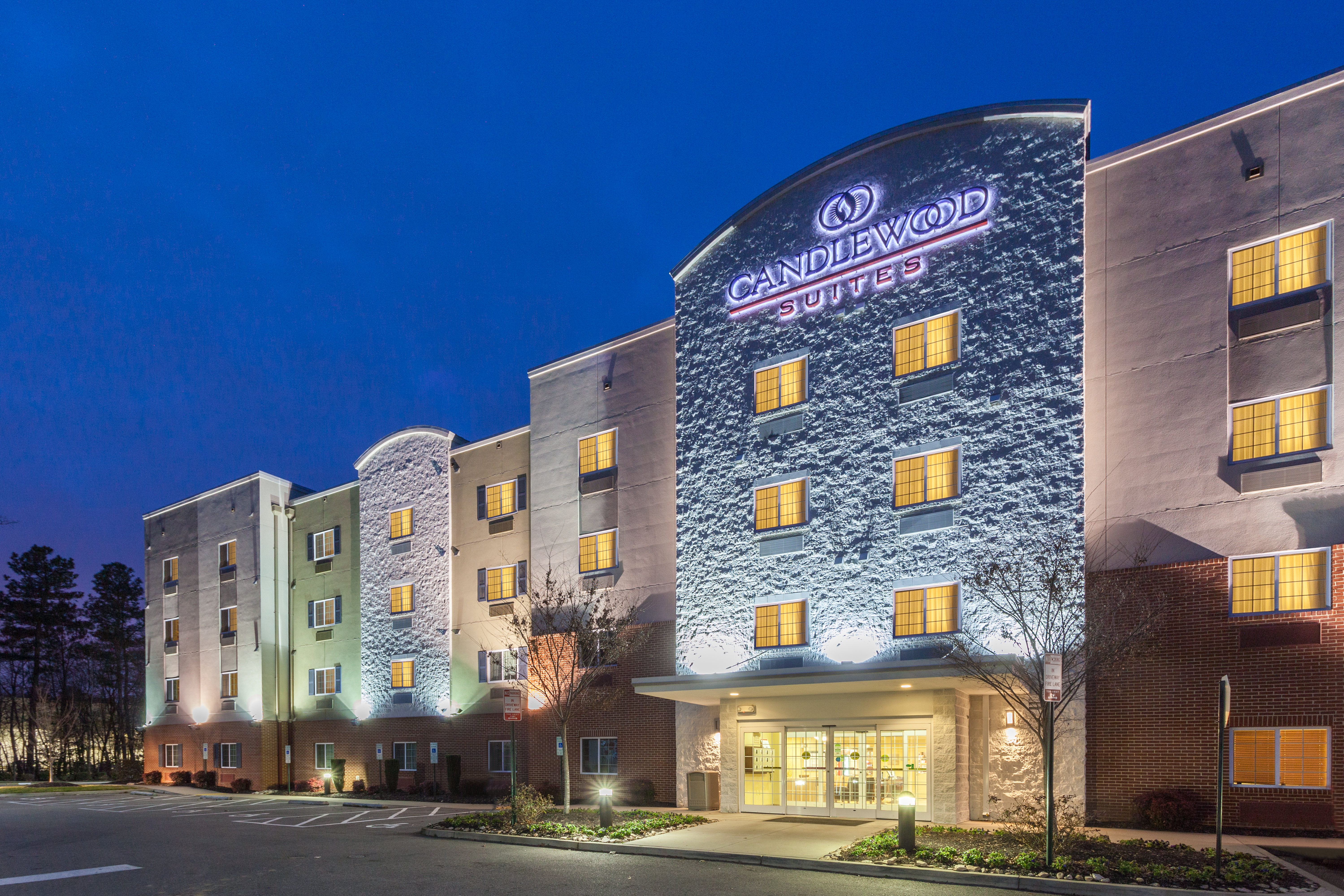 candlewood suites richmond airport by ihg