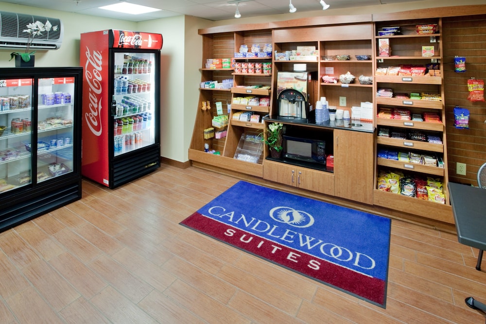 candlewood suites richmond airport by ihg